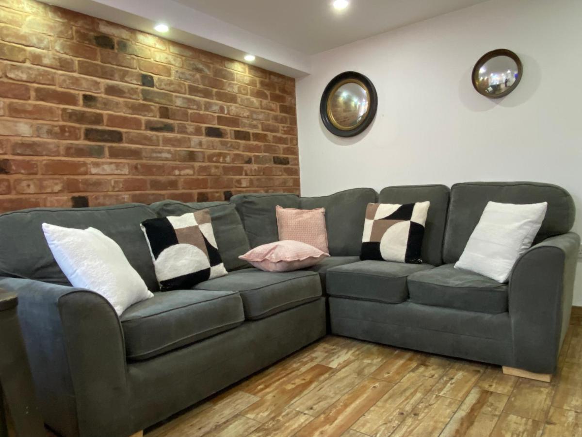 Nice Living Serviced Accommodations 2 Coventry Dış mekan fotoğraf