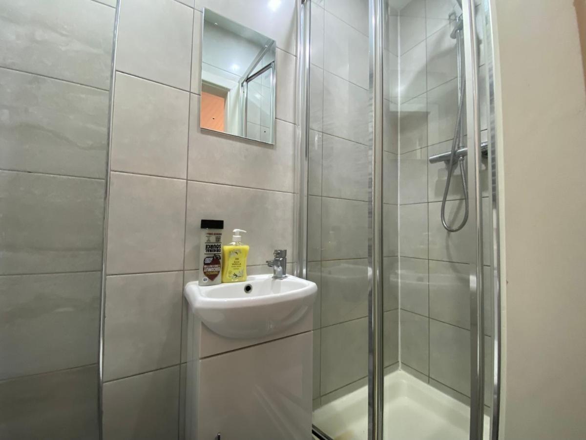 Nice Living Serviced Accommodations 2 Coventry Dış mekan fotoğraf