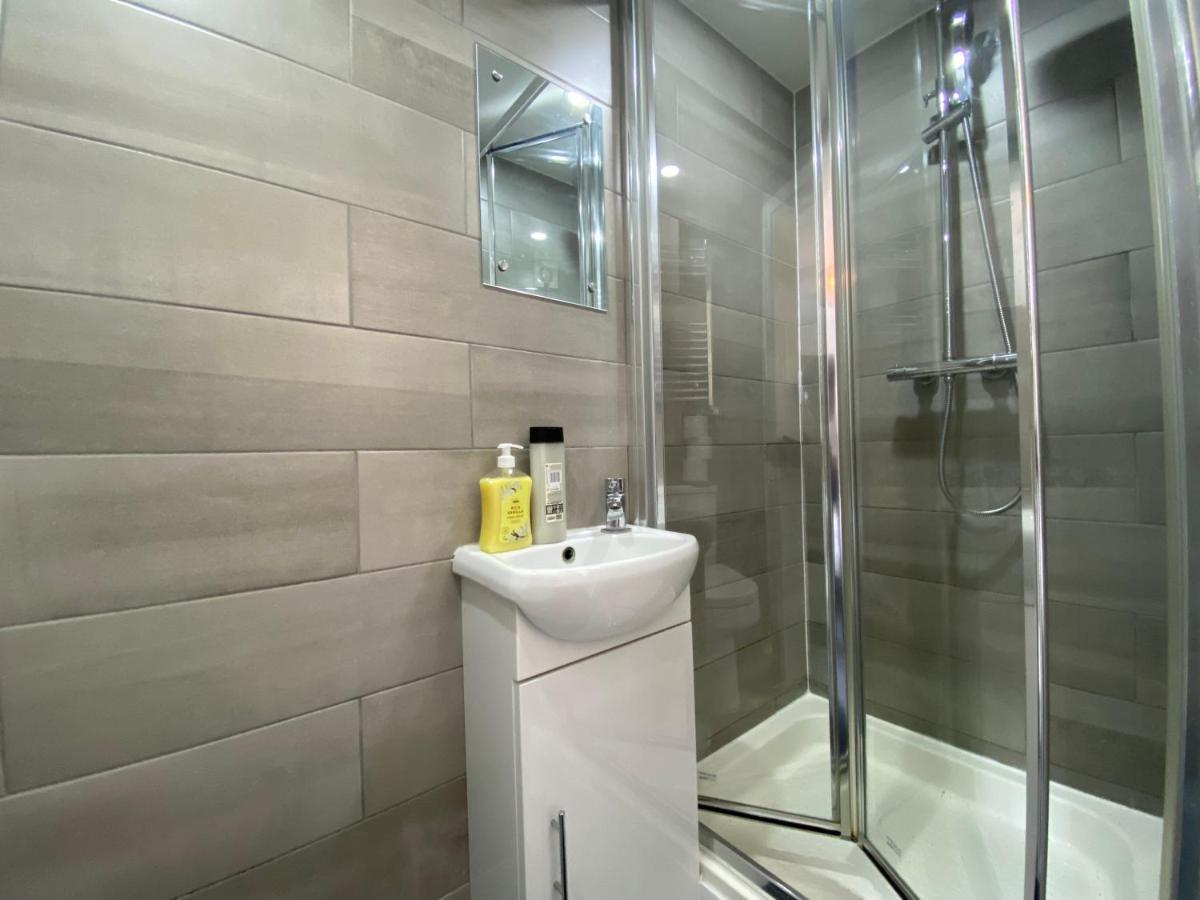 Nice Living Serviced Accommodations 2 Coventry Dış mekan fotoğraf